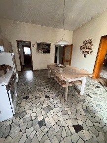 Foto Case semi ndipendenti a Montecchio Maggiore di 300 m² in vendita