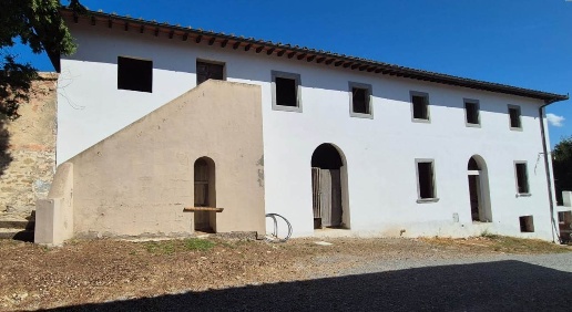 Foto Appartamento a Borgo San Lorenzo di 130 m² con 8 locali in vendita