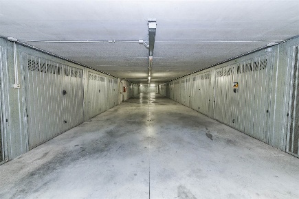 Foto Appartamento in via Fratelli Camperio 20, Villasanta di 13 m²