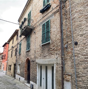 Foto Appartamento in via del cassero, Fano Centro Storico di 136 m²