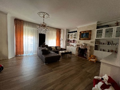 Foto Appartamento a La Spezia Ospedale di 180 m² con 5 locali in vendita