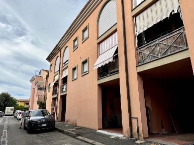 Foto Villa unifamiliare a Vecchiano di 120 m² con 5 locali in vendita