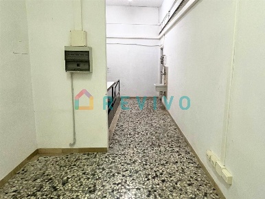 Foto Attività commerciale a Firenze Ponte di Mezzo - Circondaria di 140 m²