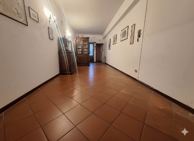 Foto Casa indipendente a Viareggio Centro di 99 m² con 5 locali in vendita
