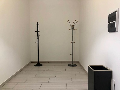 Foto Ufficio in Via Irno 2, Salerno Irno - Brignano di 65 m² con 2 locali