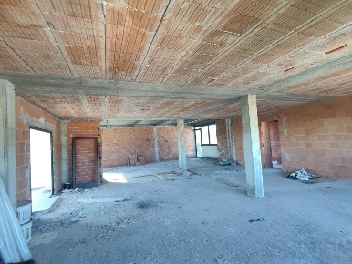 Foto Ufficio a Capannori Verciano - Guamo di 290 m² con 2 locali in vendita