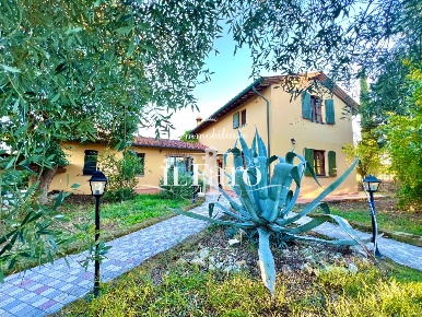 Foto Casa indipendente a Casciana Terme Lari Quattro Strade di 180 m²