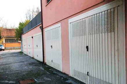 Foto Box in Via Valle, Petriano Gallo di 14 m² con 2 locali in vendita