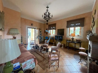 Foto Rustico in Via Torlino, Palazzo Pignano di 155 m² con 5 locali