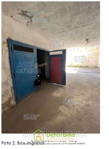 Foto Box in Via ada negri 80018 mugnano di napoli na italia, Centro
