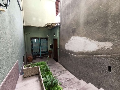 Foto Appartamento in STRADA PONTE ROMANO, Châtillon Centro di 97 m²