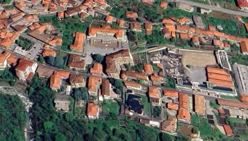 Foto Appartamento in Via Papaandrea, Forno Canavese Centro di 125 m²