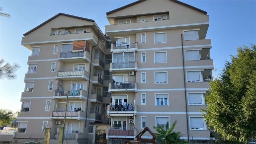 Foto Appartamento in Via Vernea, Nichelino di 76 m² con 3 locali in vendita
