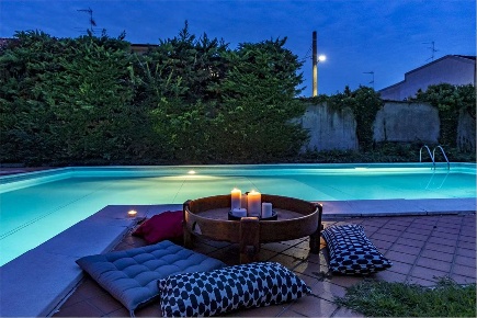 Foto Villa unifamiliare in via bezzecca 14, Castano Primo Centro di 527 m²