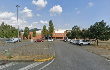 Foto Box in Via Roma 78, Corte Franca di 1045 m² con 1 locali in vendita