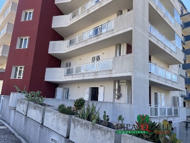 Foto Appartamento in Via Aldo Licitra, Ragusa Croce - Selvaggio di 166 m²