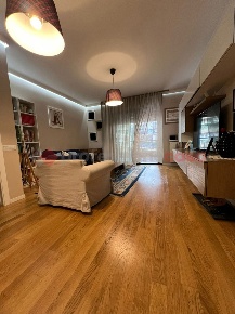 Foto Appartamento in Leoncavallo, Bari San Girolamo di 93 m² con 3 locali