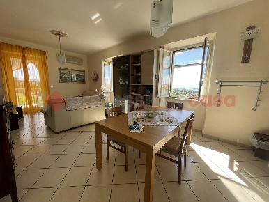 Foto Appartamento in Via Antonio Sebastiani 40, Minturno Centro di 70 m²