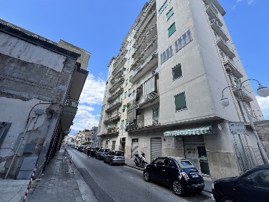 Foto Appartamento in Via De Rosa 42, Pagani di 150 m² con 3 locali