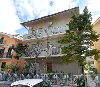 Foto Appartamento in de Litio, Pineto Centro di 65 m² con 3 locali