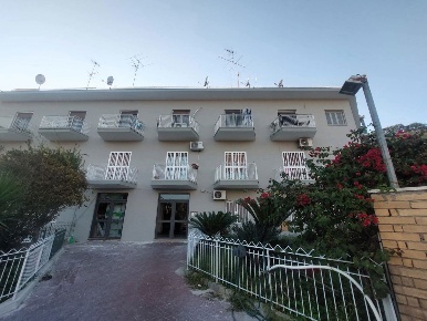 Foto Appartamento in TERRACINA, Napoli Fuorigrotta di 95 m² con 4 locali