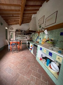 Foto Appartamento a Certaldo Semicentro, Zona Stadio di 70 m² con 5 locali