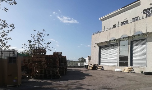 Foto Capannone industriale a Terni Maratta - Sabbione di 1000 m² in affitto
