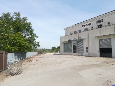 Foto Capannone industriale a Terni Maratta - Sabbione di 1000 m² in affitto