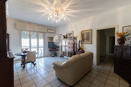 Foto Appartamento in Via San Martino, Manerbio Centro di 97 m² con 3 locali