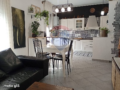 Foto Appartamento in VIA MOZART, Mantova Valletta Valsecchi di 122 m²