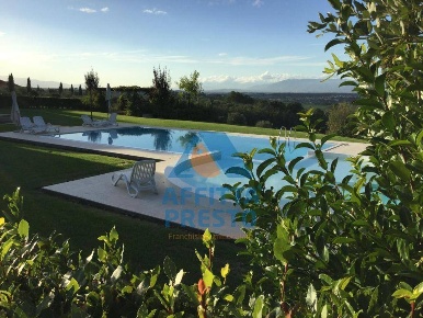 Foto Residence a Cerreto Guidi di 70 m² con 3 locali in affitto