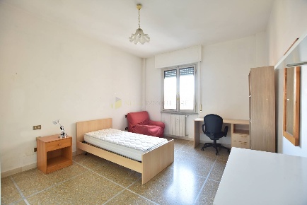 Foto Appartamento in Via Fratti, Pisa Stazione Centrale di 110 m²