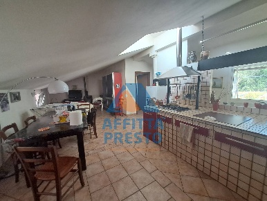 Foto Casa indipendente a Empoli di 156 m² con 5 locali in vendita