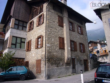 Foto Appartamento in Piazza San Rocco, Valle di Cadore Centro di 132 m²