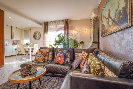 Foto Appartamento in Via San Giorgio, Costa di Mezzate Centro di 125 m²