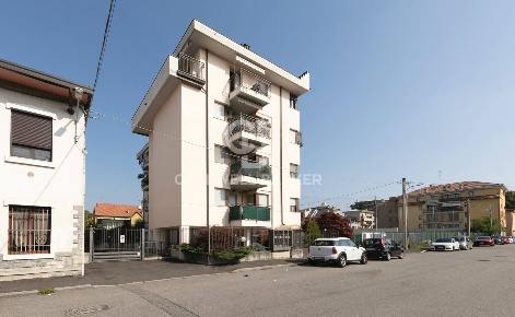 Foto Appartamento in Via Pastrengo, Busto Arsizio San Michele di 110 m²