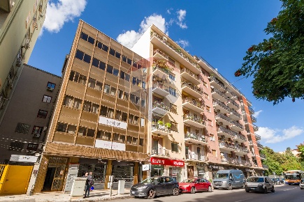 Foto Ufficio in Via Imperatore Federico, Palermo Fiera di 149 m² in vendita