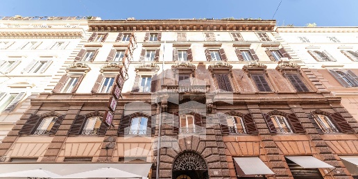 Foto Appartamento in Via Sicilia, Roma Vittorio Veneto di 58 m² in vendita