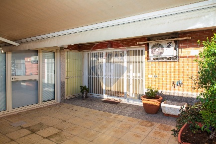 Foto Appartamento in VIA PAOLO VASTA, Aci Castello Centro di 73 m²