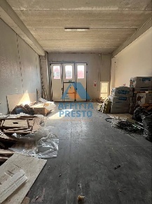 Foto Capannone industriale a Cascina di 100 m² in affitto