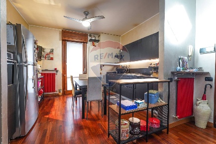 Foto Appartamento in via dei partigiani, Arcene Centro di 101 m² in vendita