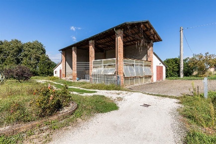Foto Capannone industriale in via provinciale lugo, Solarolo di 219 m²