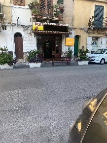 Foto Attività commerciale in Via Resuttana, Palermo Resuttana di 200 m²