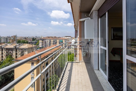 Foto Appartamento in Via Narni, Milano Crescenzago di 70 m² con 2 locali