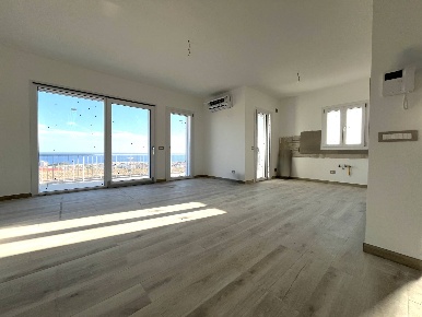 Foto Appartamento in via Antonio Izzi De Falenta, Catanzaro Catanzaro Lido