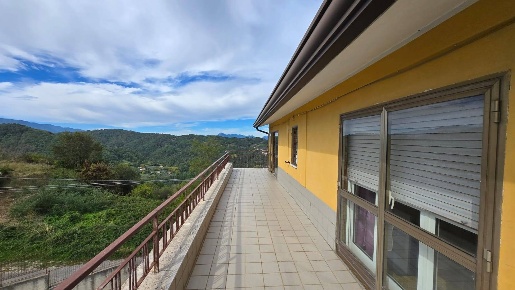 Foto Appartamento in via seggio, Montefusco di 100 m² con 4 locali