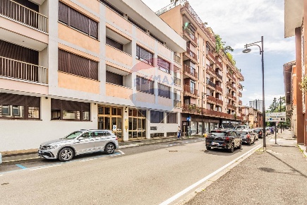 Foto Ufficio in VIA ZAPPELLINI, Busto Arsizio Piazza Santa Maria di 105 m²
