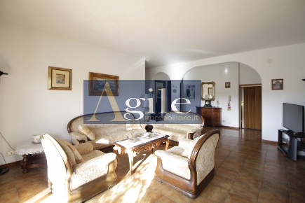 Foto Appartamento in via pagliaccetti, Martinsicuro Villa Rosa di 176 m²