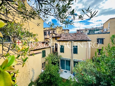 Foto Appartamento in Vicolo Paglia Corta, Bologna Marconi di 51 m²