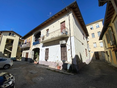 Foto Appartamento in Via Garibaldi, Bernareggio Centro di 40 m² in vendita